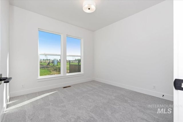 11134 S Corballis Ln, Kuna, ID 83634