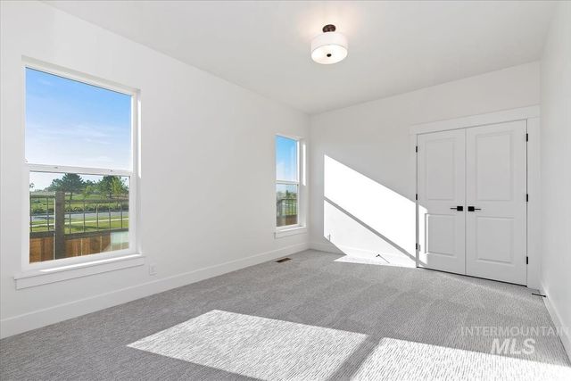 11134 S Corballis Ln, Kuna, ID 83634