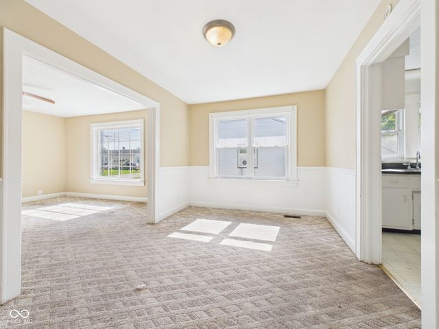 705 E 27th Street, Anderson, IN 46016