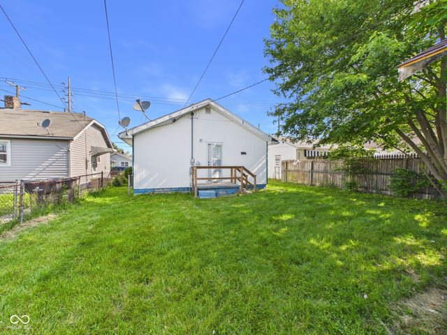 705 E 27th Street, Anderson, IN 46016