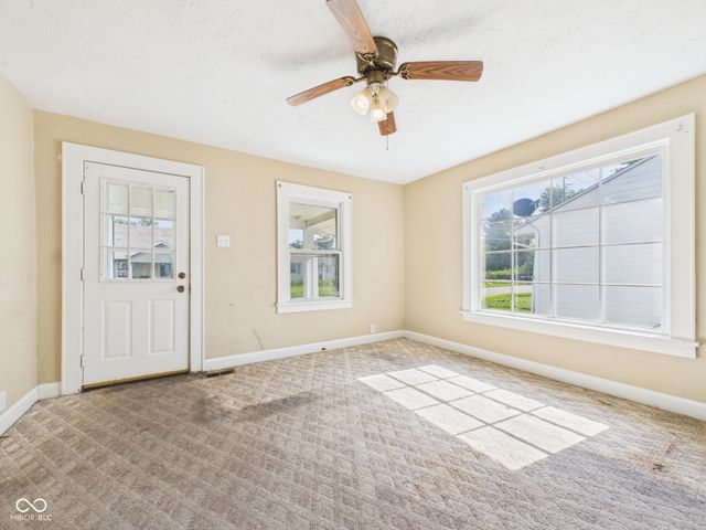 705 E 27th Street, Anderson, IN 46016