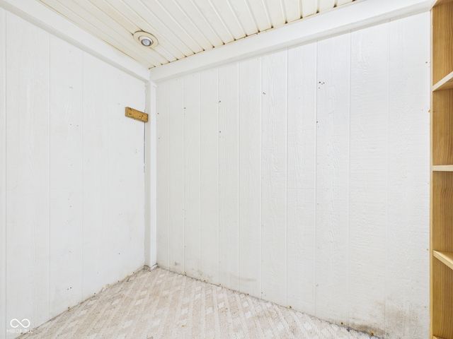 705 E 27th Street, Anderson, IN 46016