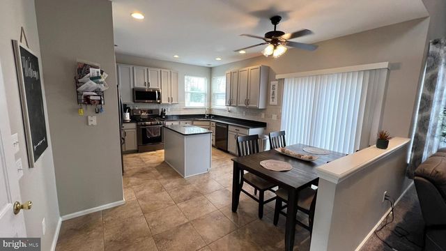 415 STOCKTON LOOP, Williamstown, NJ 08094