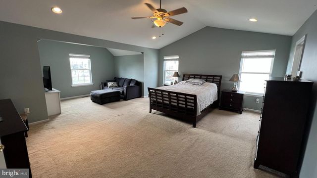 415 STOCKTON LOOP, Williamstown, NJ 08094