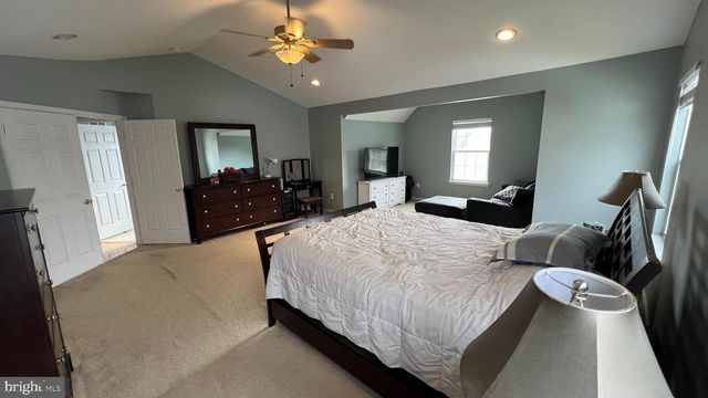 415 STOCKTON LOOP, Williamstown, NJ 08094