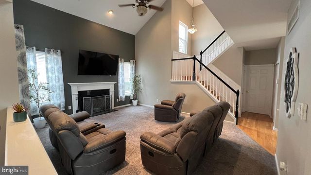 415 STOCKTON LOOP, Williamstown, NJ 08094