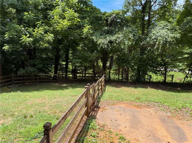 7850 Beech Forest Road, Lewisville, NC 27023