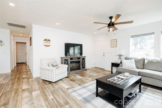 70 S Cascades Drive, Nebo, NC 28761
