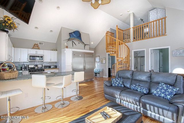 30 Stockton Avenue, Seaside Park, NJ 08752