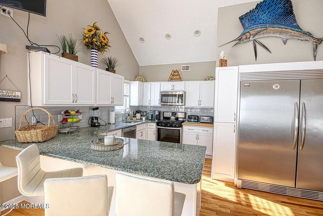 30 Stockton Avenue, Seaside Park, NJ 08752