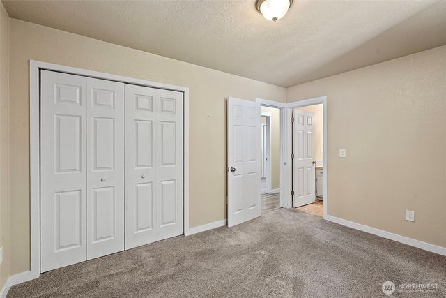 4708 Alameda Avenue W, University Place, WA 98466