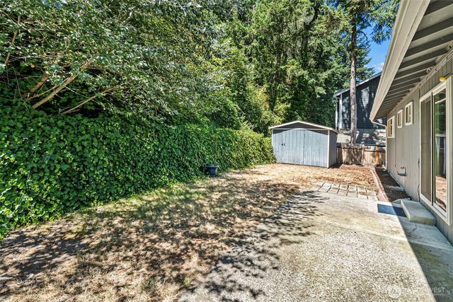 4708 Alameda Avenue W, University Place, WA 98466