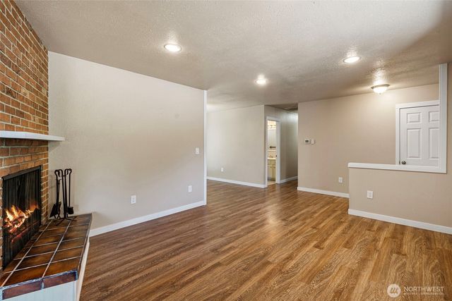 4708 Alameda Avenue W, University Place, WA 98466