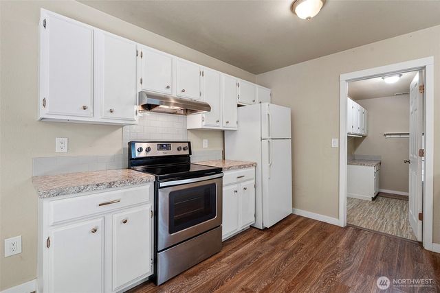 4708 Alameda Avenue W, University Place, WA 98466