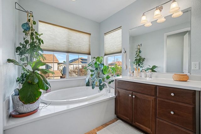 527 Stratford Way, Brentwood, CA 94513