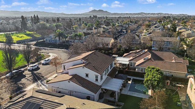 527 Stratford Way, Brentwood, CA 94513