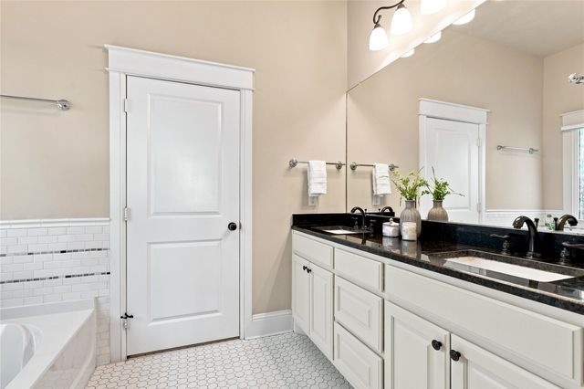 1604 Washington Avenue, Fort Worth, TX 76104