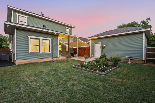 1604 Washington Avenue, Fort Worth, TX 76104