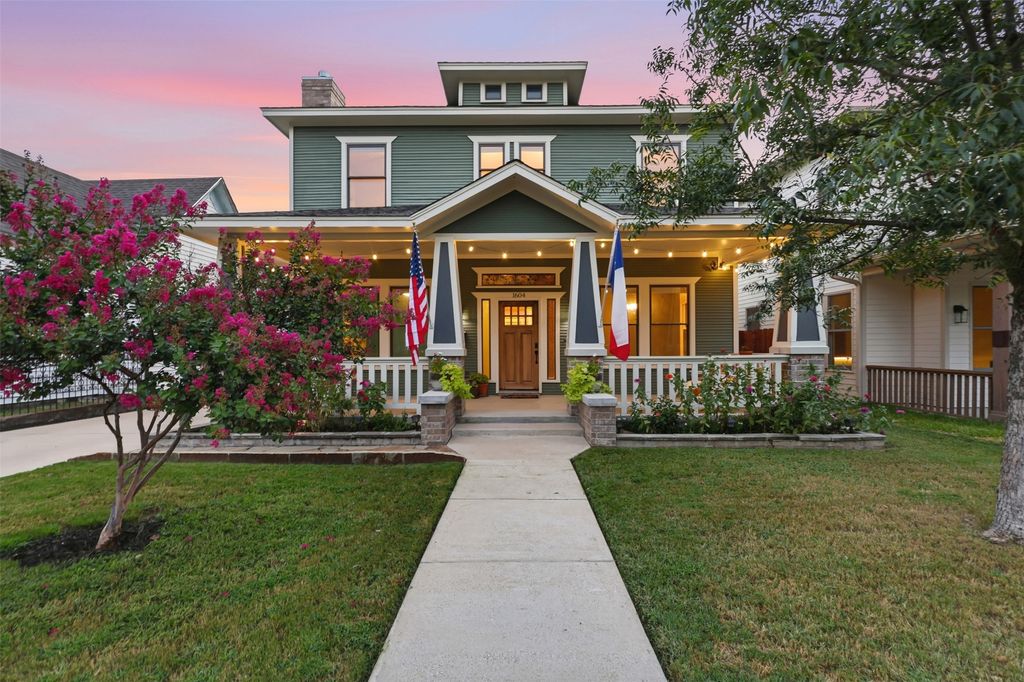 1604 Washington Avenue, Fort Worth, TX 76104