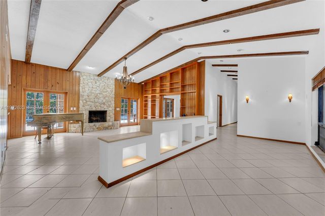 15305 SW 74th Ct, Palmetto Bay, FL 33157