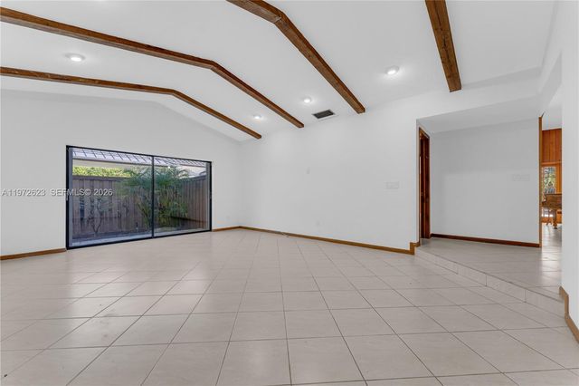 15305 SW 74th Ct, Palmetto Bay, FL 33157