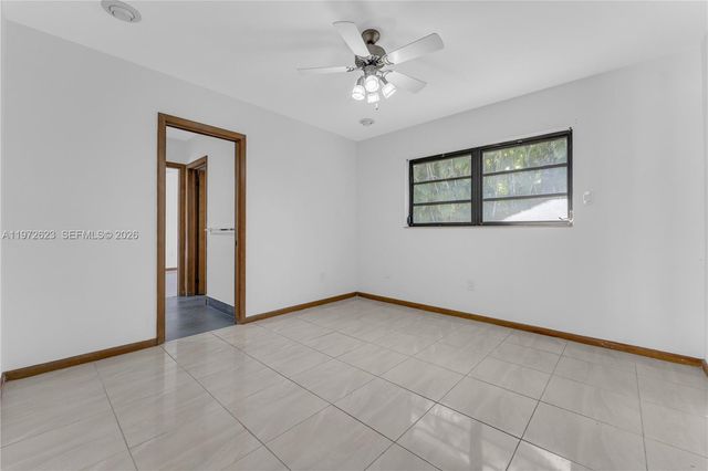 15305 SW 74th Ct, Palmetto Bay, FL 33157