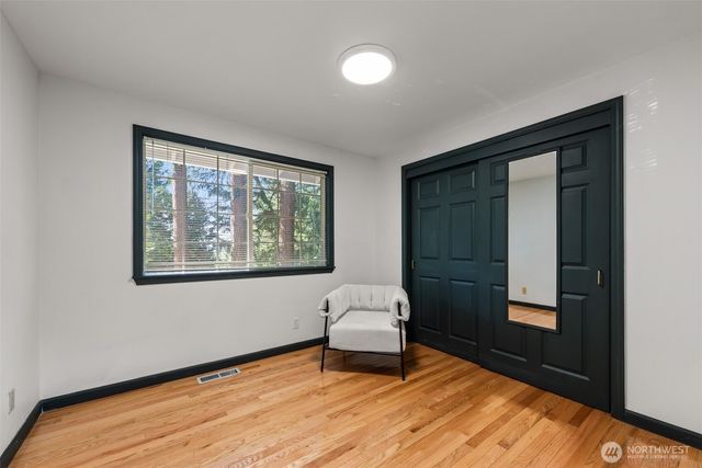 8215 172nd Avenue NE, Redmond, WA 98052