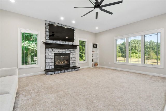 9844 W P Avenue, Kalamazoo, MI 49009