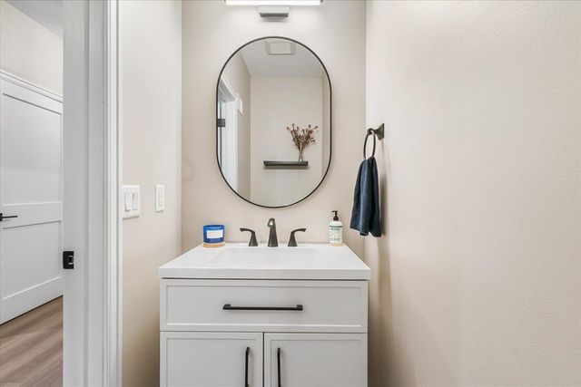 9844 W P Avenue, Kalamazoo, MI 49009