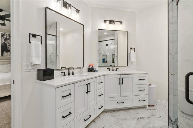 9844 W P Avenue, Kalamazoo, MI 49009