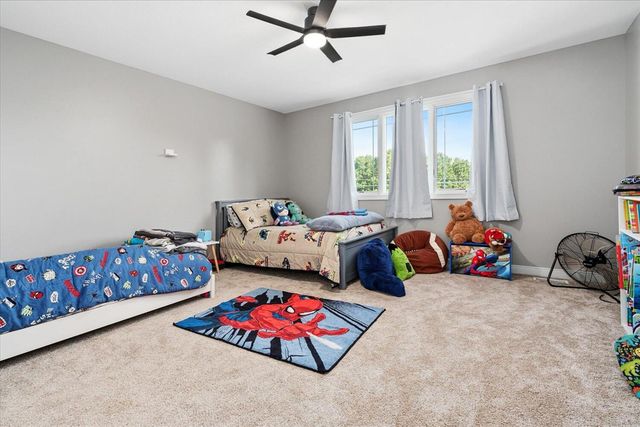 9844 W P Avenue, Kalamazoo, MI 49009