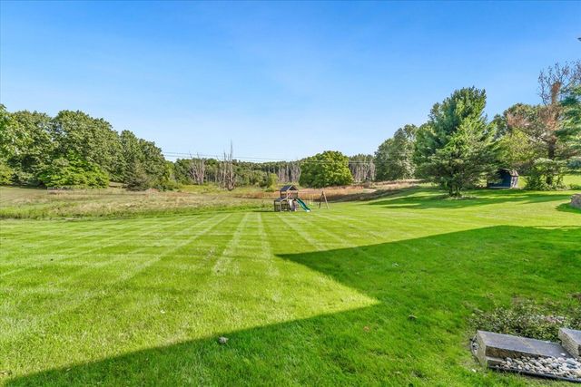 9844 W P Avenue, Kalamazoo, MI 49009