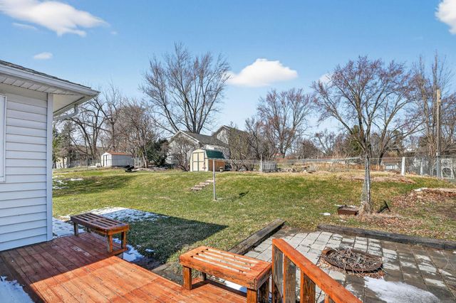 801 W 14th Street, Cedar Falls, IA 50613