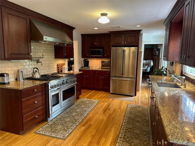 43 Canada Hill Drive, Garrison, NY 10524