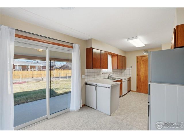 1848 Collyer St, Longmont, CO 80501