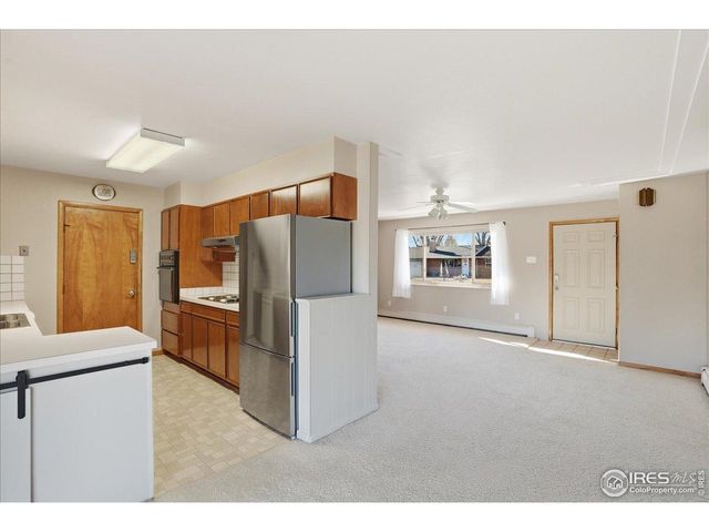 1848 Collyer St, Longmont, CO 80501