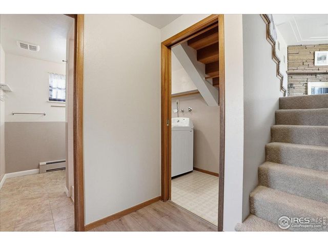 1848 Collyer St, Longmont, CO 80501