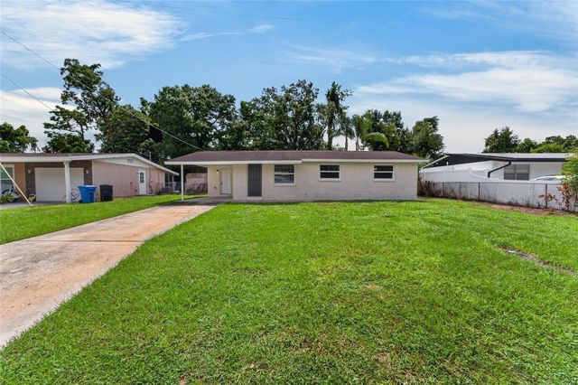 506 SHAMROCK ROAD, Brandon, FL 33511