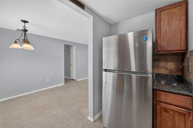 506 SHAMROCK ROAD, Brandon, FL 33511