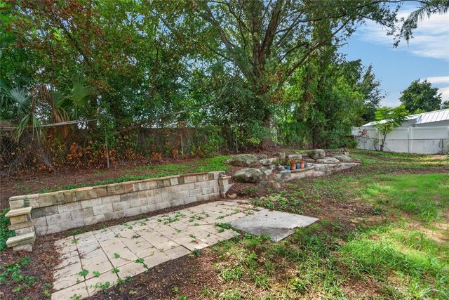 506 SHAMROCK ROAD, Brandon, FL 33511