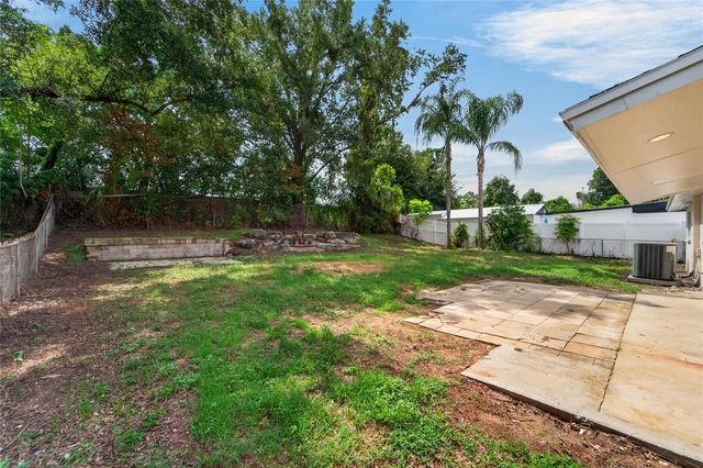 506 SHAMROCK ROAD, Brandon, FL 33511