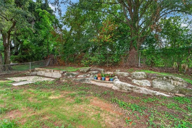 506 SHAMROCK ROAD, Brandon, FL 33511