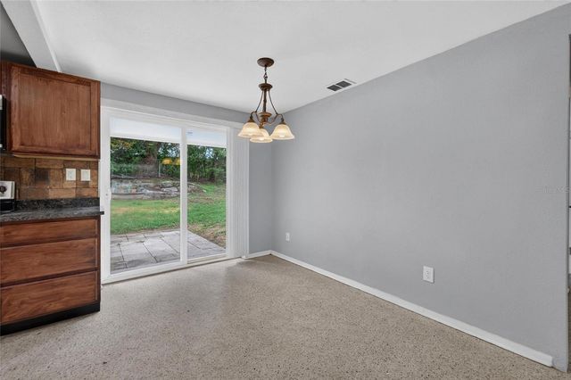 506 SHAMROCK ROAD, Brandon, FL 33511
