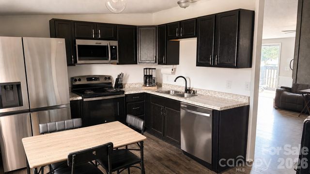 1868 Ellick Drive, Newton, NC 28658