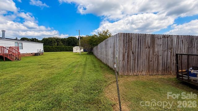 1868 Ellick Drive, Newton, NC 28658