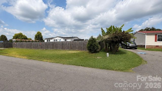 1868 Ellick Drive, Newton, NC 28658
