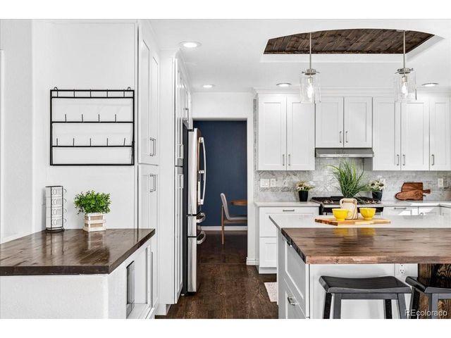 1671 Hemlock Way, Broomfield, CO 80020
