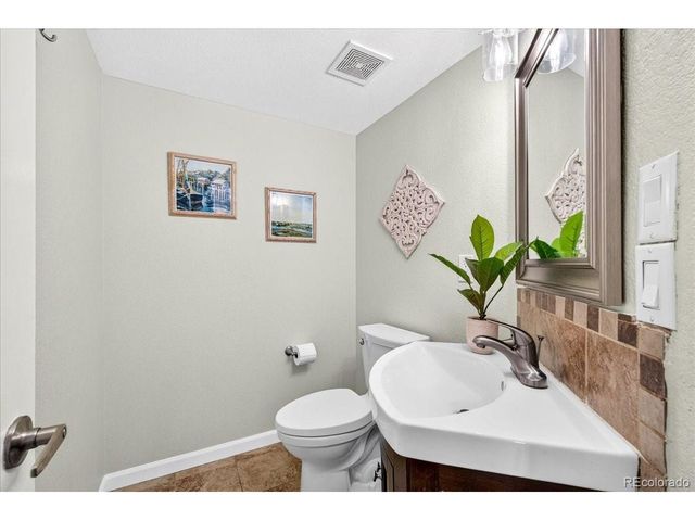 1671 Hemlock Way, Broomfield, CO 80020