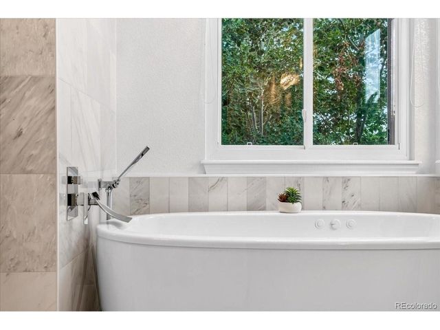 1671 Hemlock Way, Broomfield, CO 80020