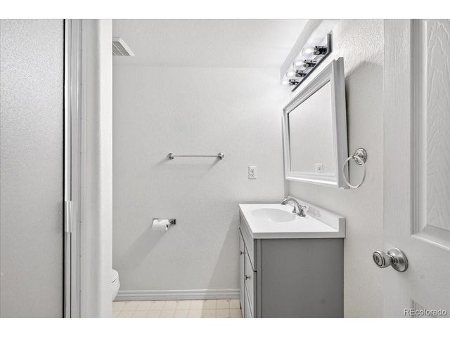 1671 Hemlock Way, Broomfield, CO 80020